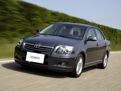 Εκλάπη TOYOTA AVENSIS Kορυδαλλο Αυτοκίνητο